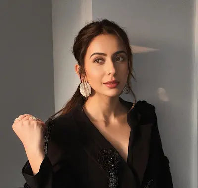 Rakul Preet Blair Set
